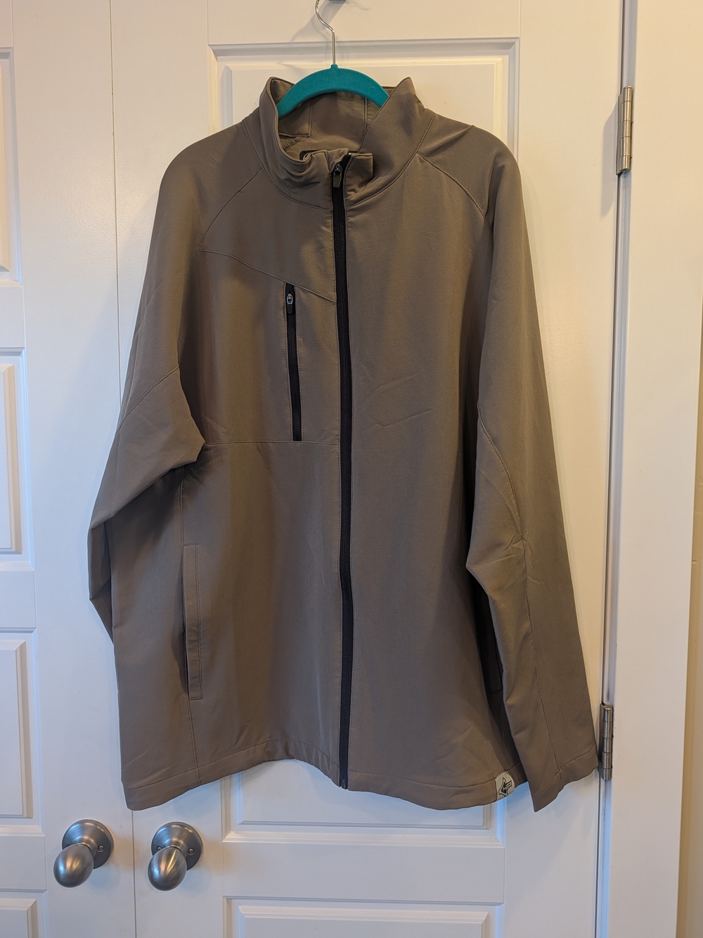 Men's Lightweight Full-Zip Thermal wear Jacket in Taupe